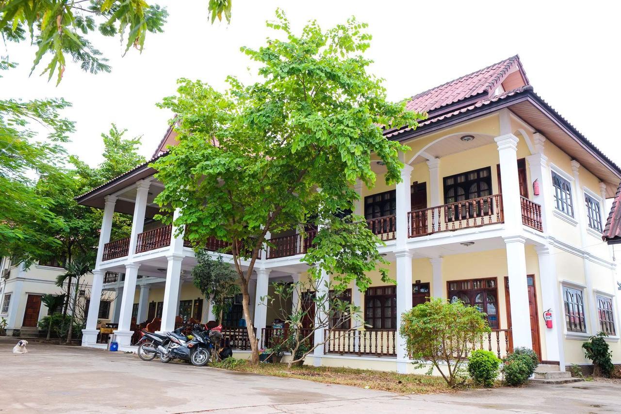 Dokban Hotel Luang Prabang Exterior foto